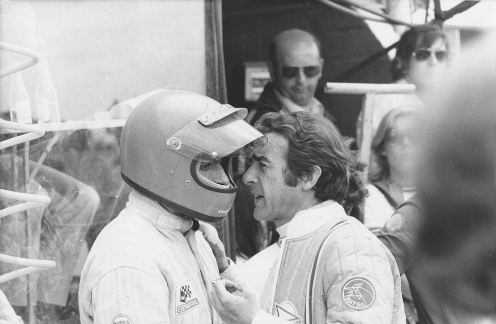Henri Pescarolo et Jean-Luc Lagardère. La légende de Matra doit autant à l’un qu’à l’autre. Lagardère, visionnaire, meneur d’hommes. Pescarolo, pilote au-delà du courage, l’audace faite homme.(copyright archives AgrippA mediA /// archives Henri Pescarolo – Michel Pansu)