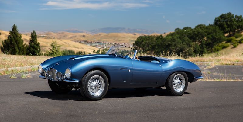 Aston Martin DB2/4 Spider (lot n°138). <br />(copyright archives AgrippA mediA /// archives Gooding & Company)